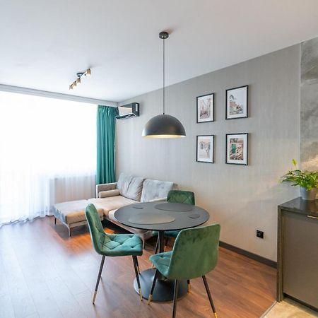 Noche Apartamenty Premium Бяла-Подляска Экстерьер фото