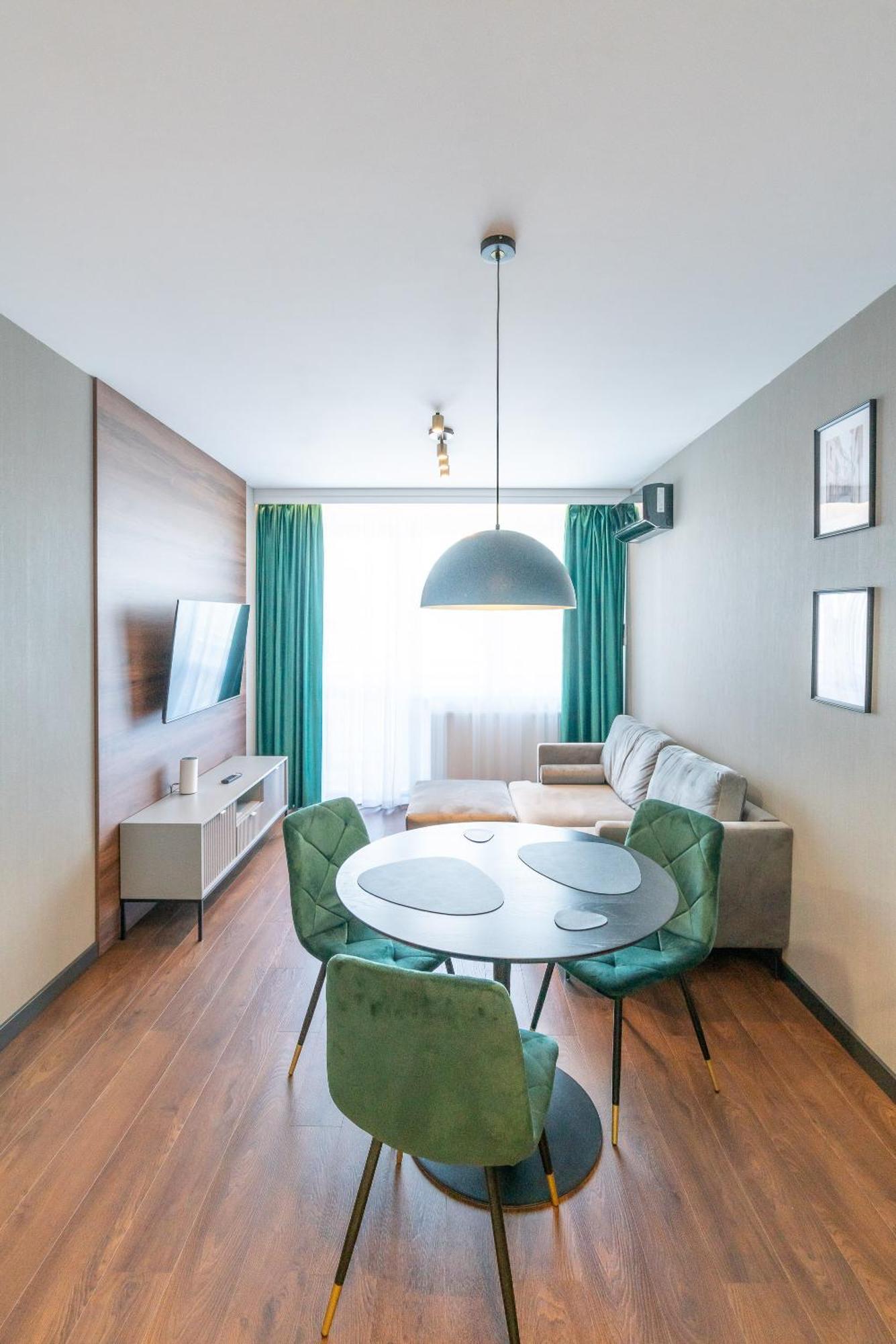 Noche Apartamenty Premium Бяла-Подляска Экстерьер фото