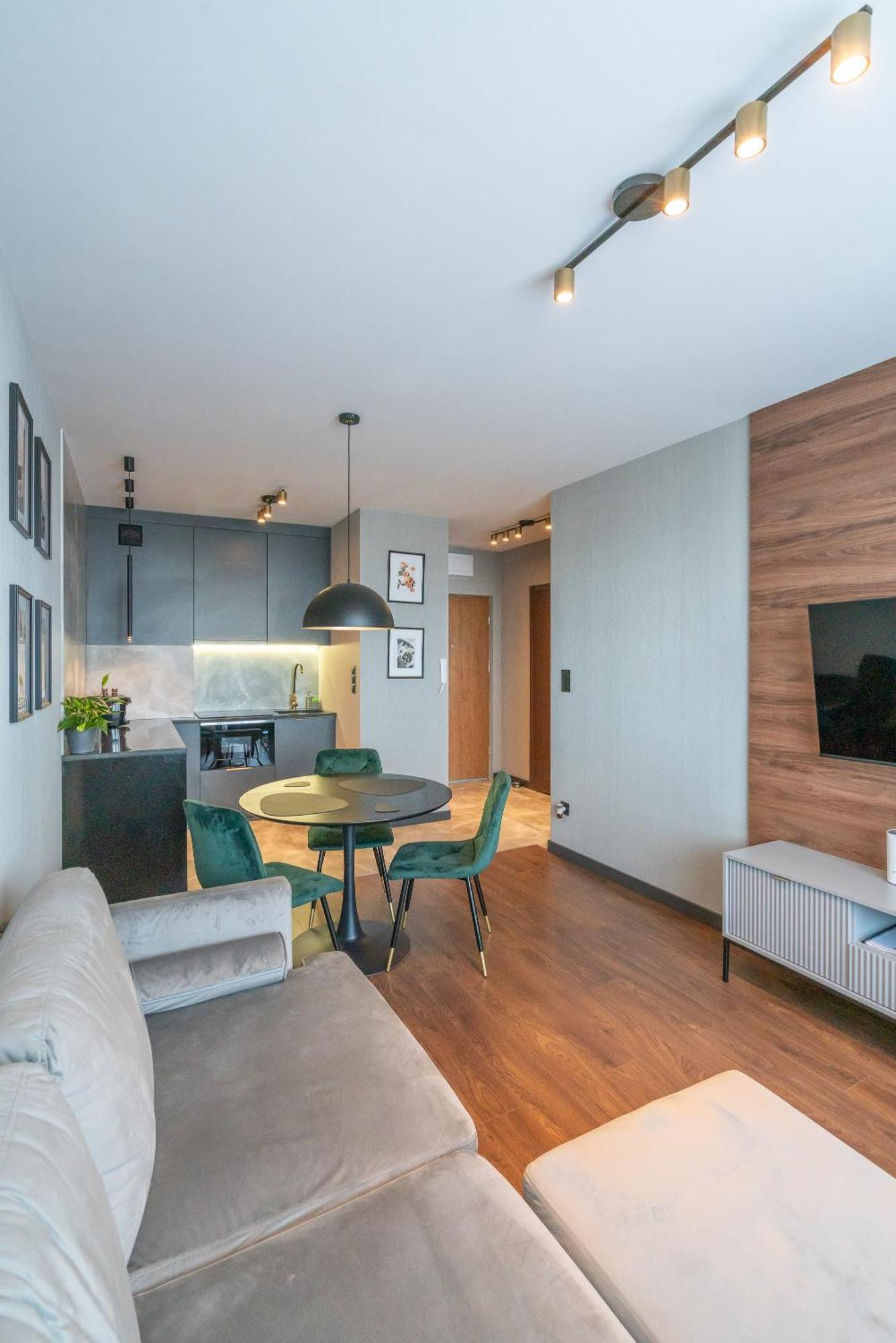 Noche Apartamenty Premium Бяла-Подляска Экстерьер фото