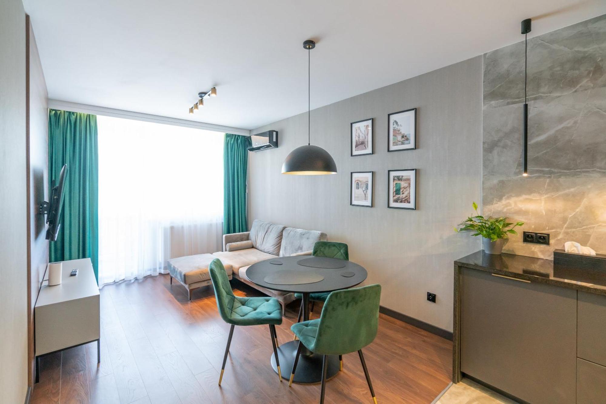 Noche Apartamenty Premium Бяла-Подляска Экстерьер фото