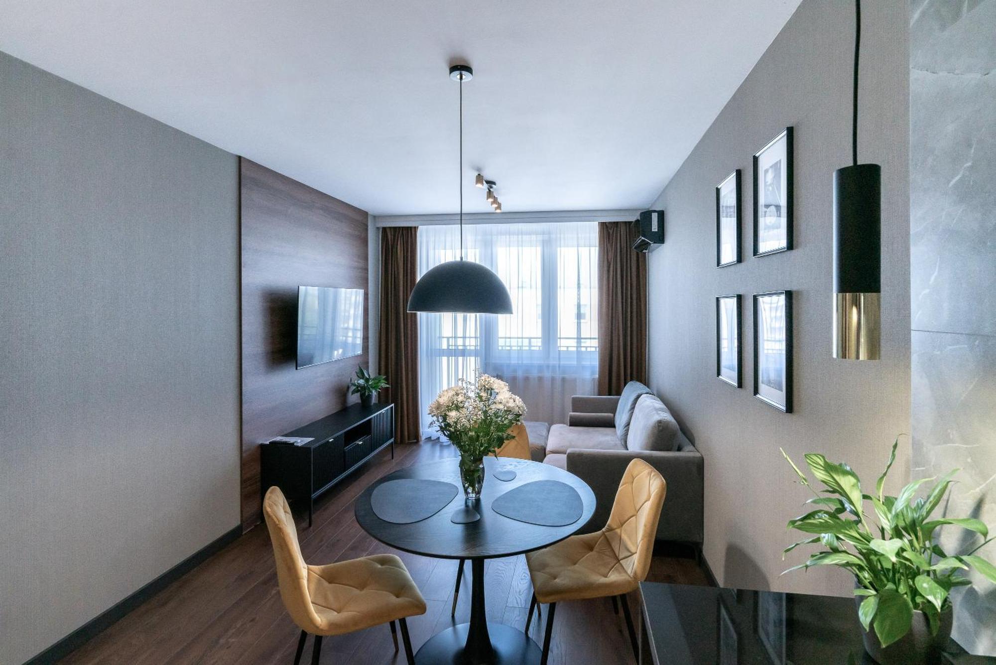 Noche Apartamenty Premium Бяла-Подляска Экстерьер фото