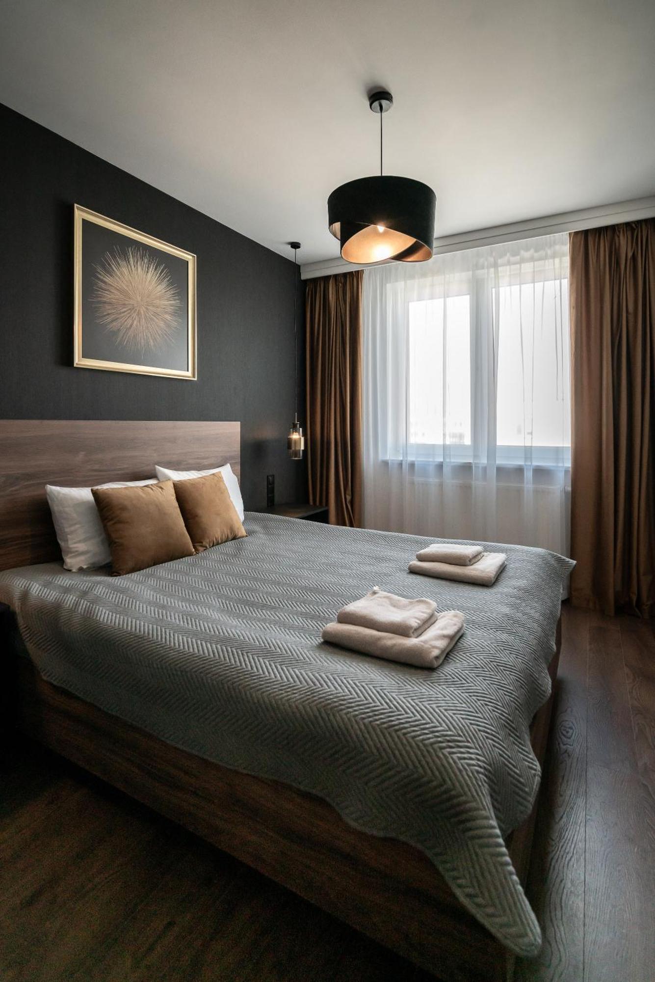 Noche Apartamenty Premium Бяла-Подляска Экстерьер фото